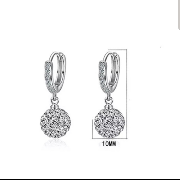 ❤️❤️❤️NEW  Round zirconia crystal earrings - Picture 6 of 6